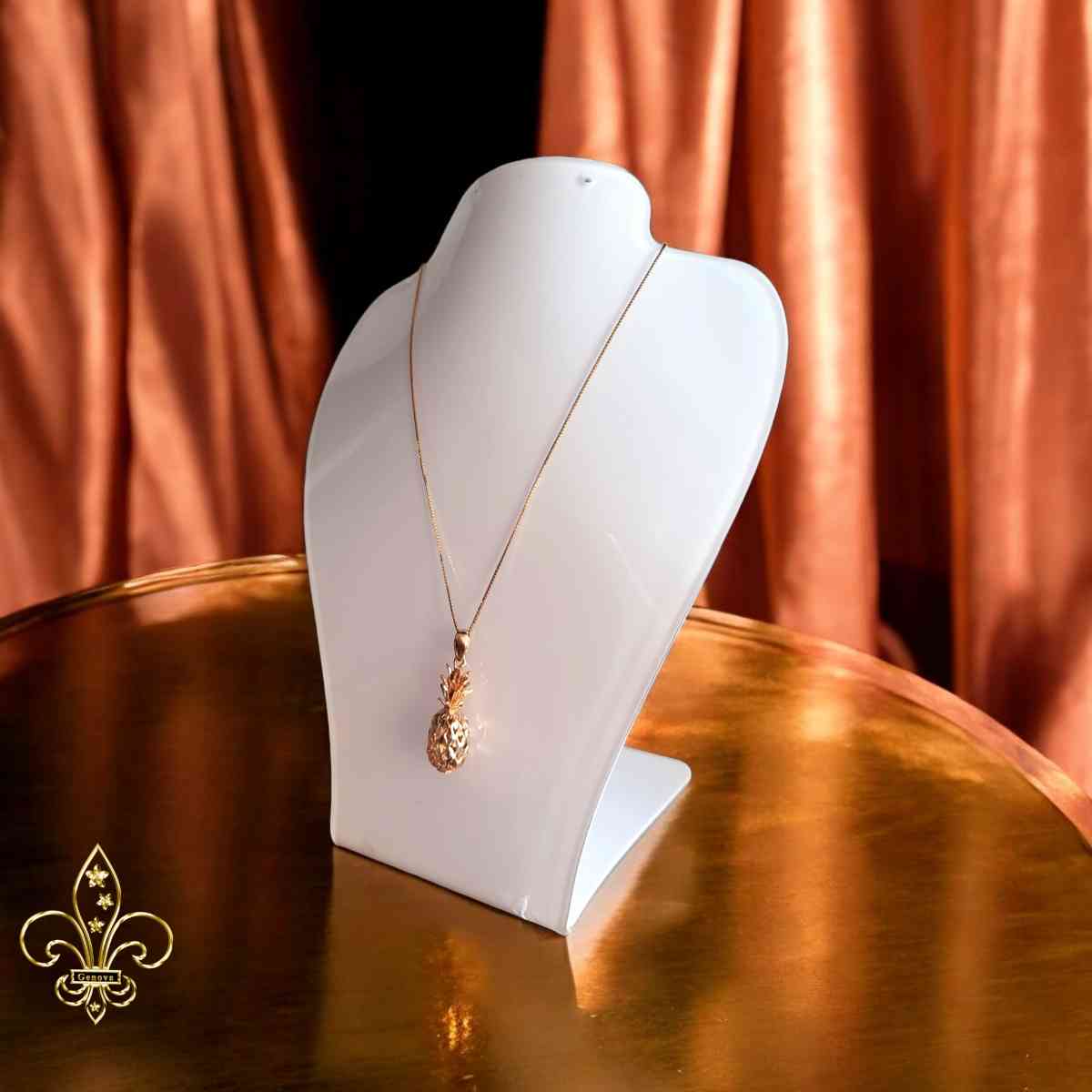 Rose gold pineapple necklace 18 inches chain - Honolulu, Hawaii - FleaMarketBay