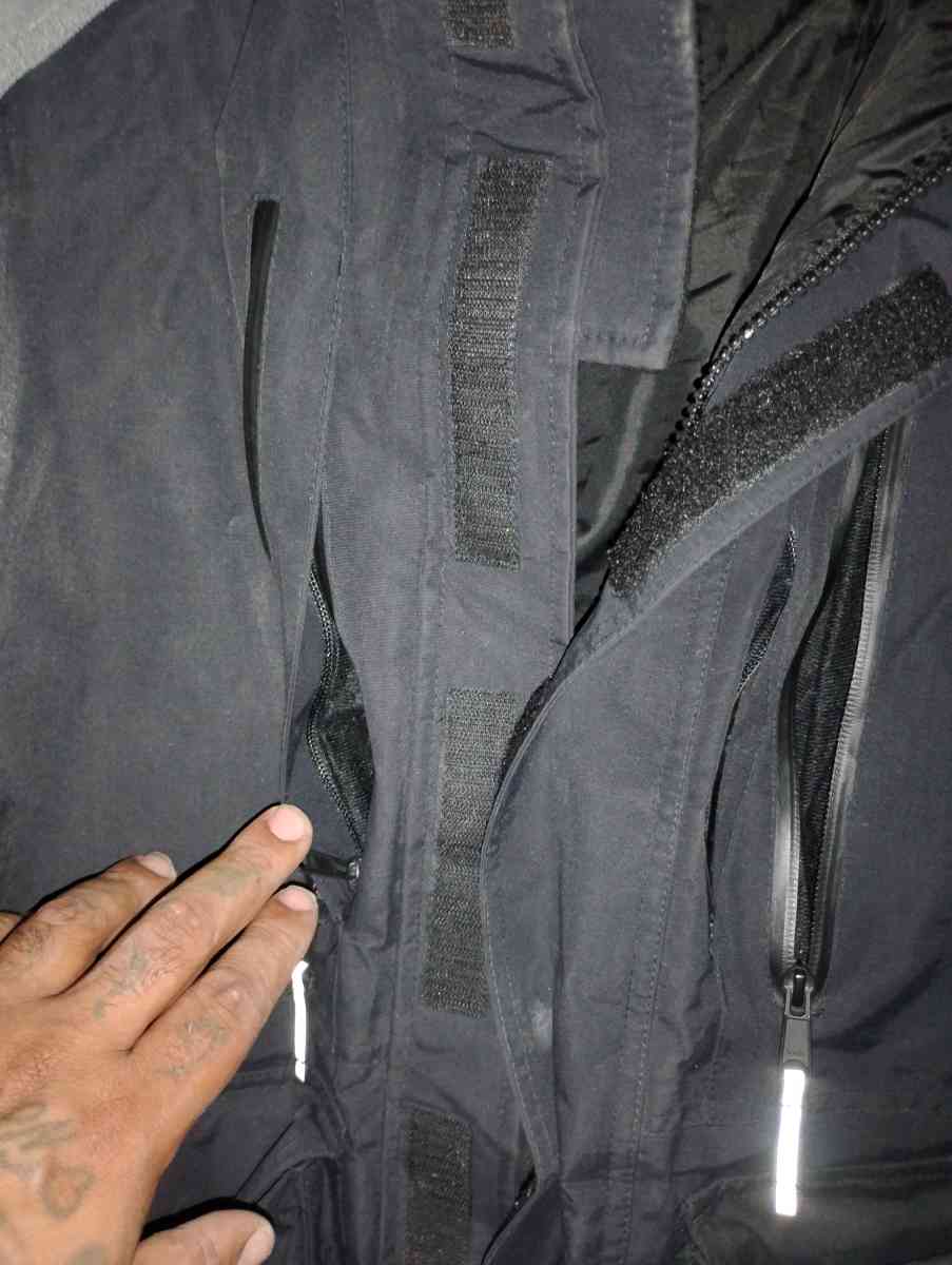 guide wear coat size L - Saint Joseph, Missouri - FleaMarketBay