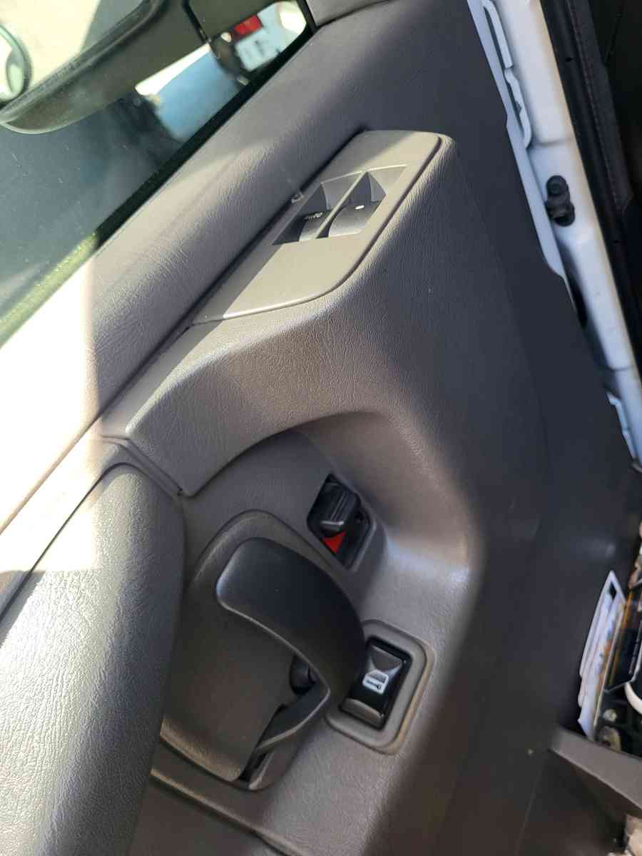 2015 GMC Savana Cargo van - Reseda, California - FleaMarketBay