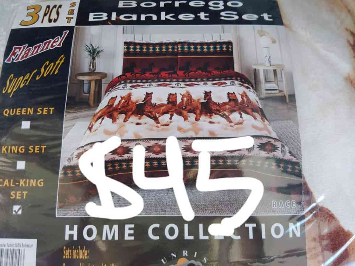 cobijas de borrego - El Paso, Texas - FleaMarketBay