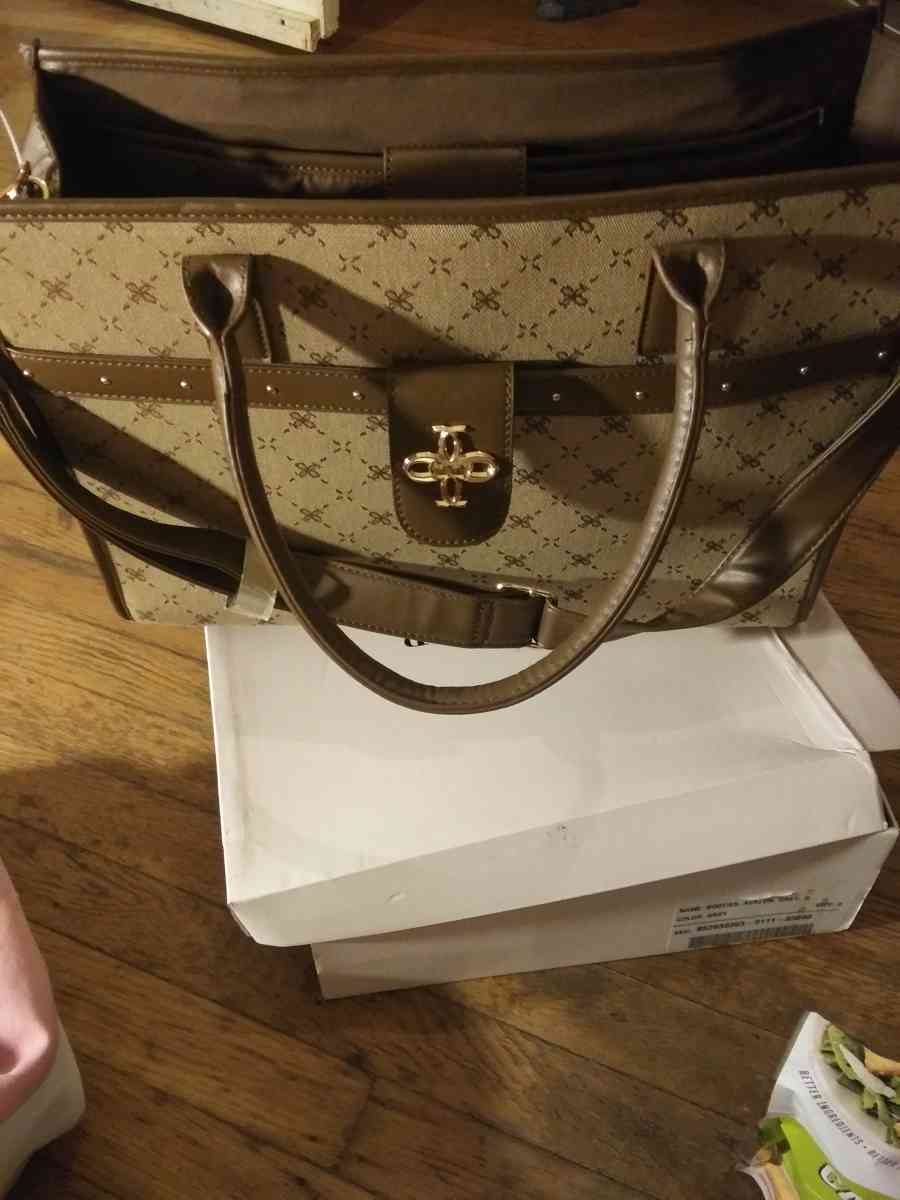 Grossi Womans Handbag - Philadelphia, Pennsylvania