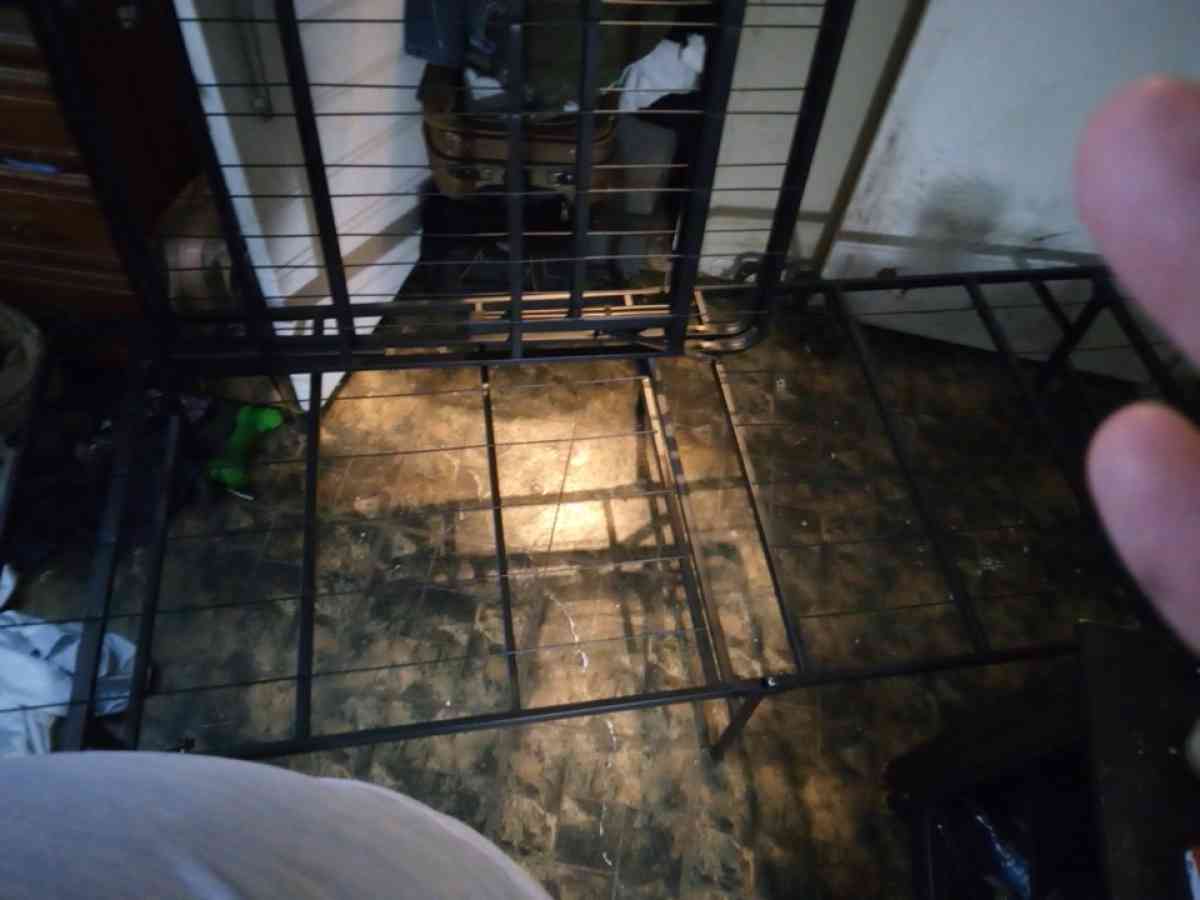 two twin sectional bed frame set - Arlington, Texas - FleaMarketBay