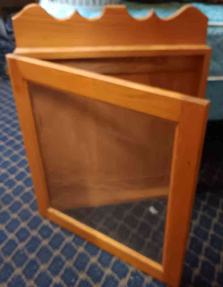 Glass shelf - Amarillo, Texas - FleaMarketBay