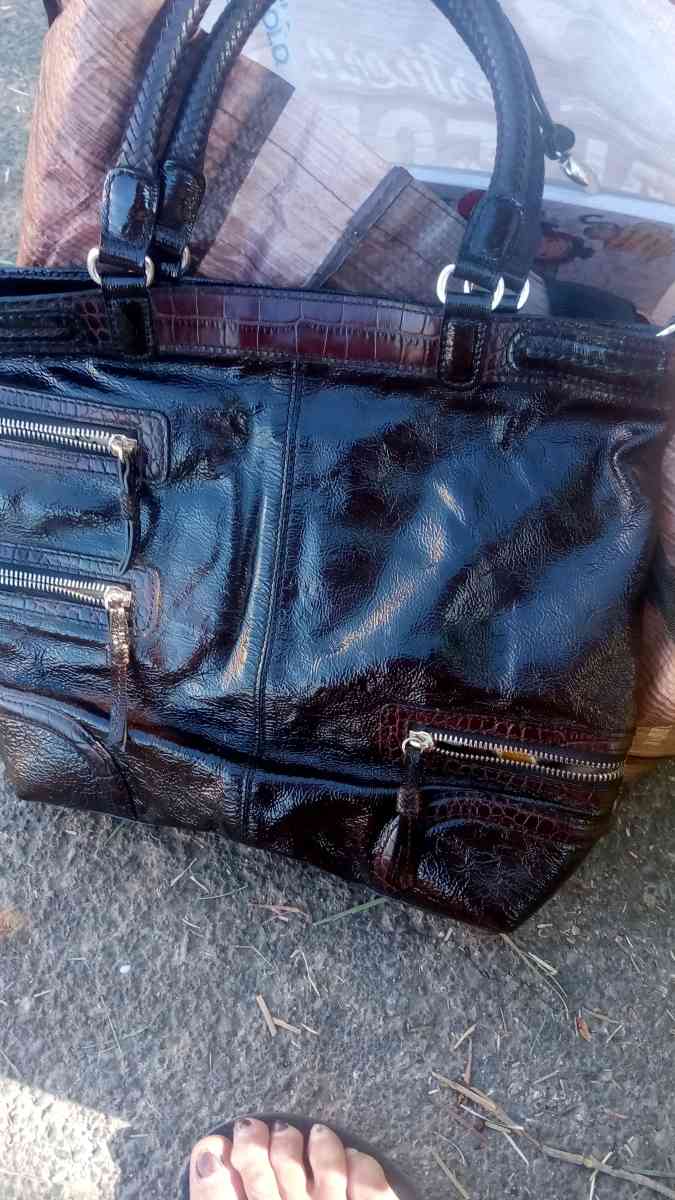 miving - Las Vegas, Nevada - FleaMarketBay