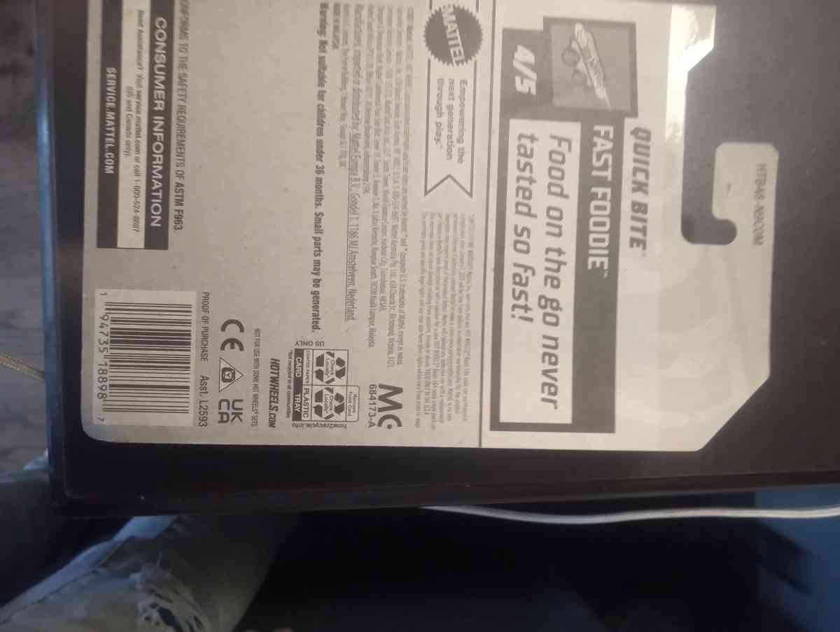 Hot Wheels Milk n Cookies quick bite - Beaumont, Texas - FleaMarketBay
