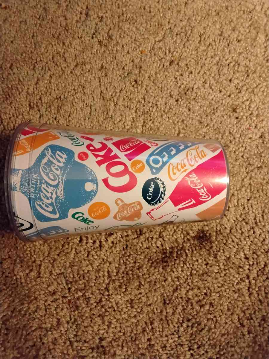 collective coca cola cup - East Wenatchee, Washington - FleaMarketBay