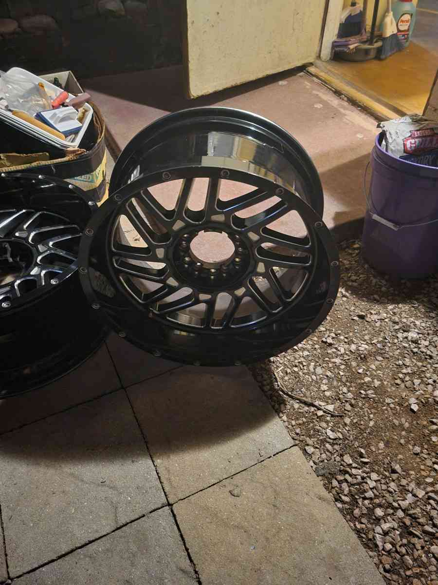 20 x10  wheels - Phoenix, Arizona - FleaMarketBay