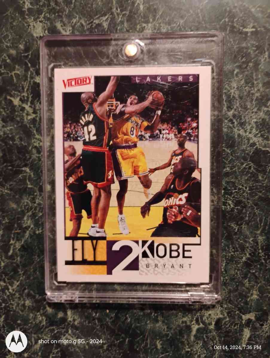 Kobe Bryant Basketball Card - Edison, New Jersey
