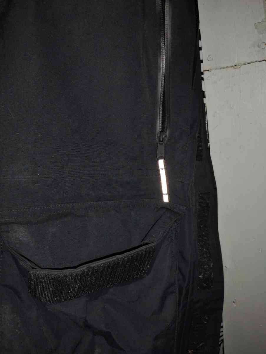 guide wear coat size L - Saint Joseph, Missouri - FleaMarketBay