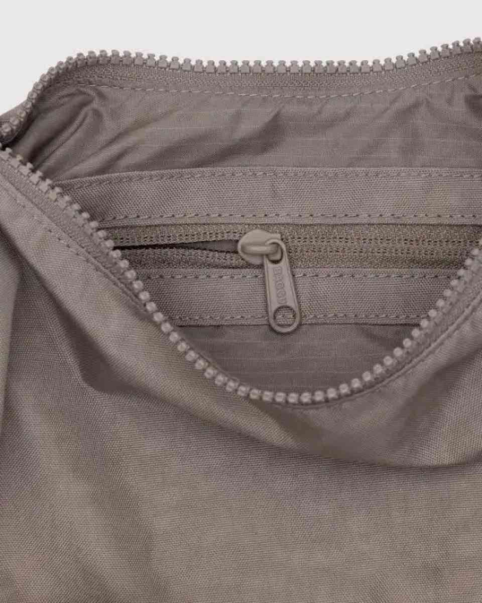 Nylon Crescent Bag - Lexington, Missouri - FleaMarketBay