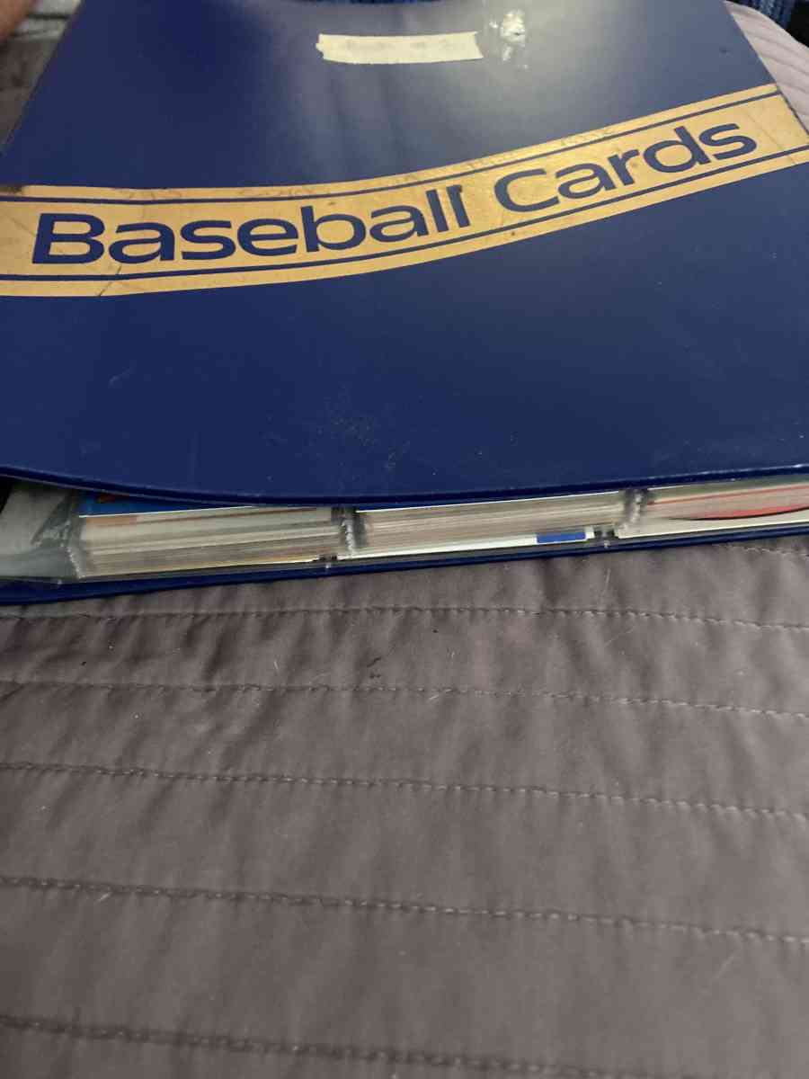 binder of baseball cards - Saint Clairsville, Ohio - FleaMarketBay
