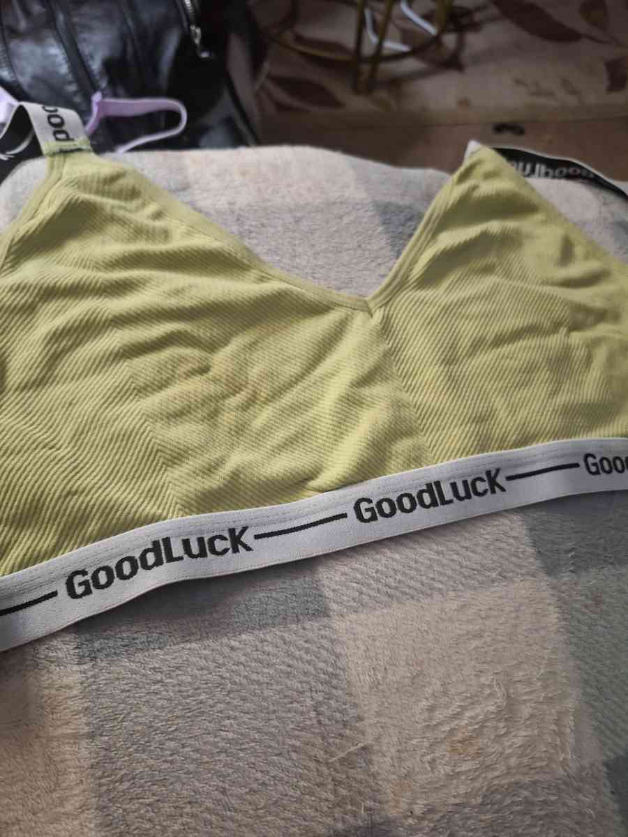 Non padded Bra - Berwick, Pennsylvania - FleaMarketBay