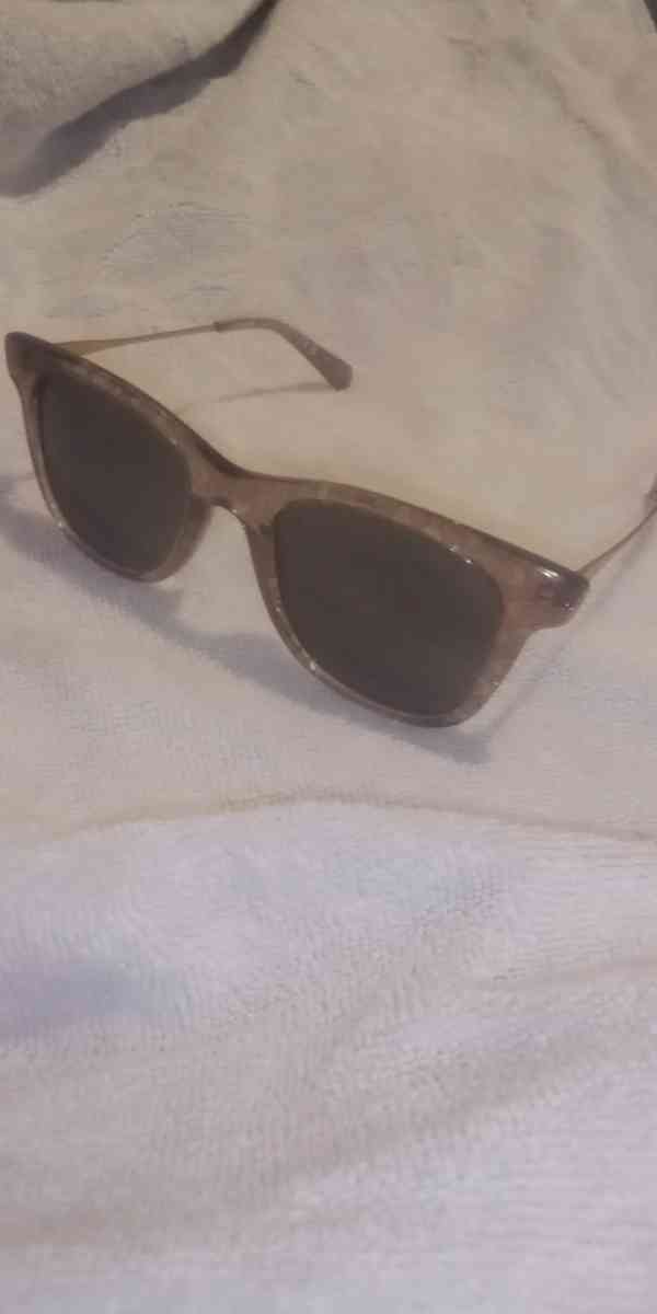 Coach Womens Sunglasses HC8290 L1135 - Wheat Ridge, Colorado - FleaMarketBay