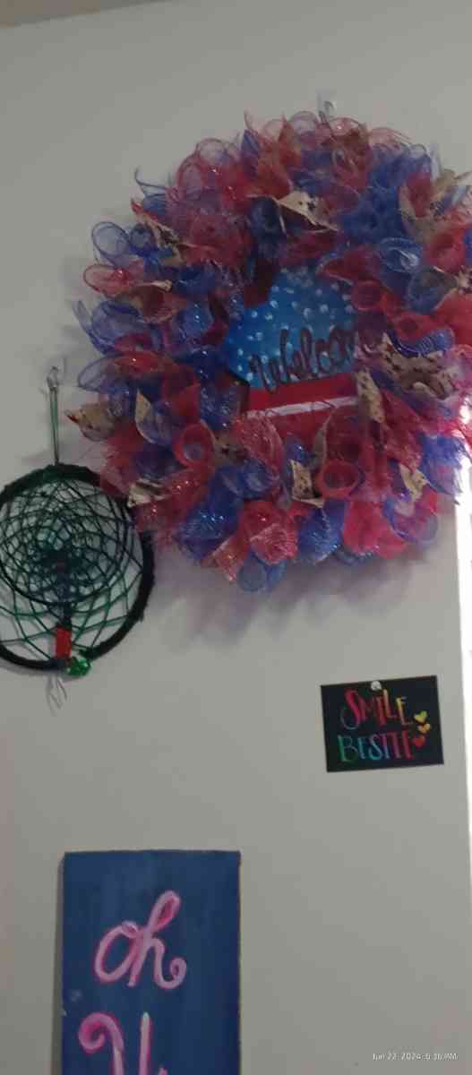 hand made wreaths - West Jordan, Utah - FleaMarketBay
