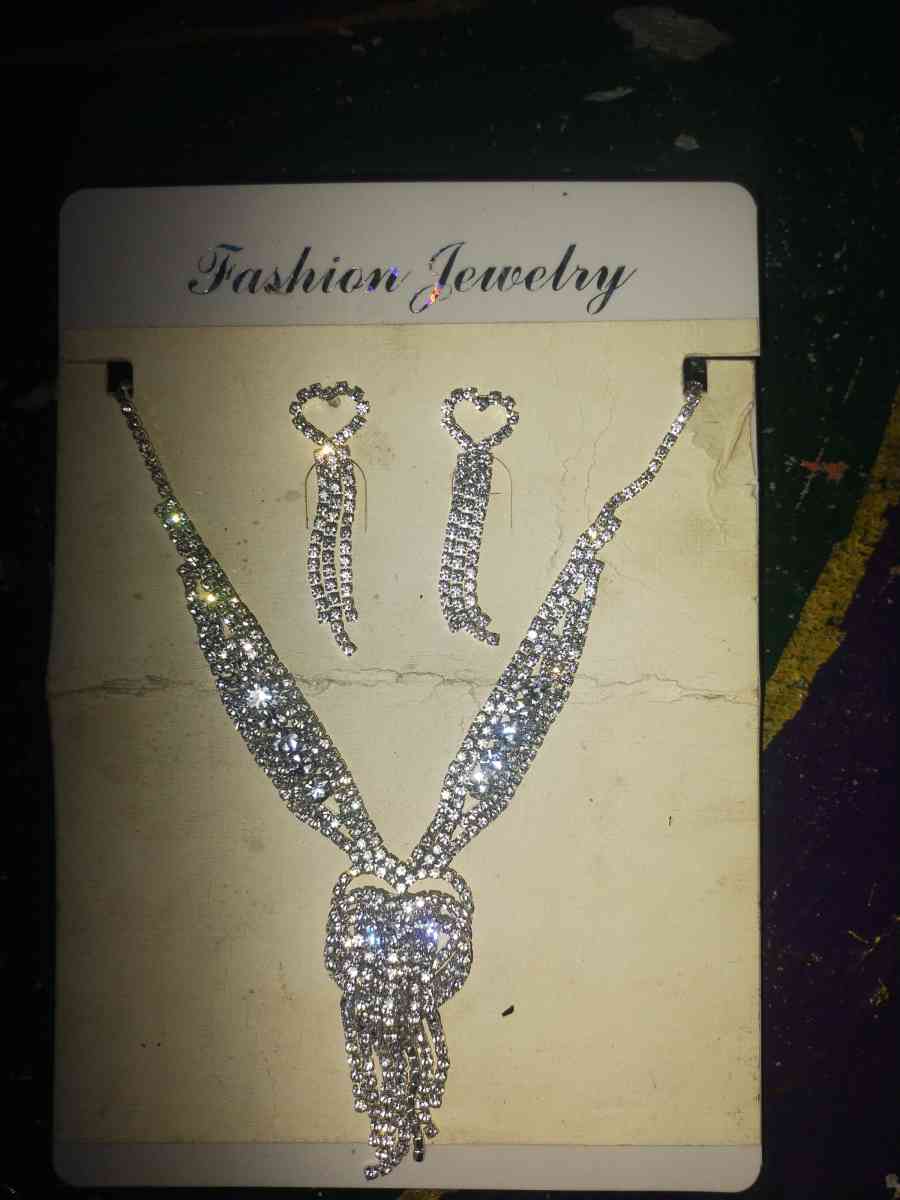 Cocktail Set - Astor, Florida