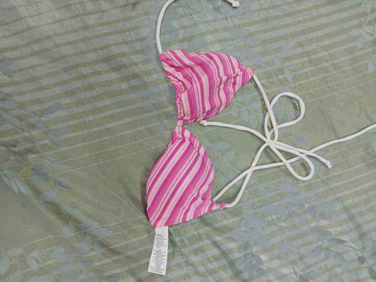 Shein and No Boundaries bathing suit tops 3 total - Methuen, Massachusetts - FleaMarketBay