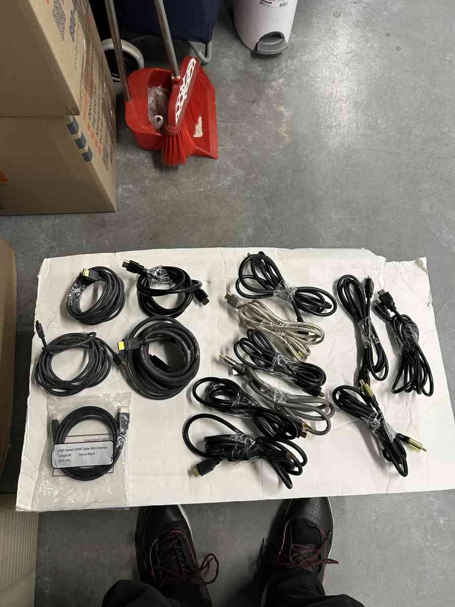 LOT OF 15 HIGH SPEED HDMI CABLE WITH ETHERNET - Rochelle Park, New Jersey - FleaMarketBay