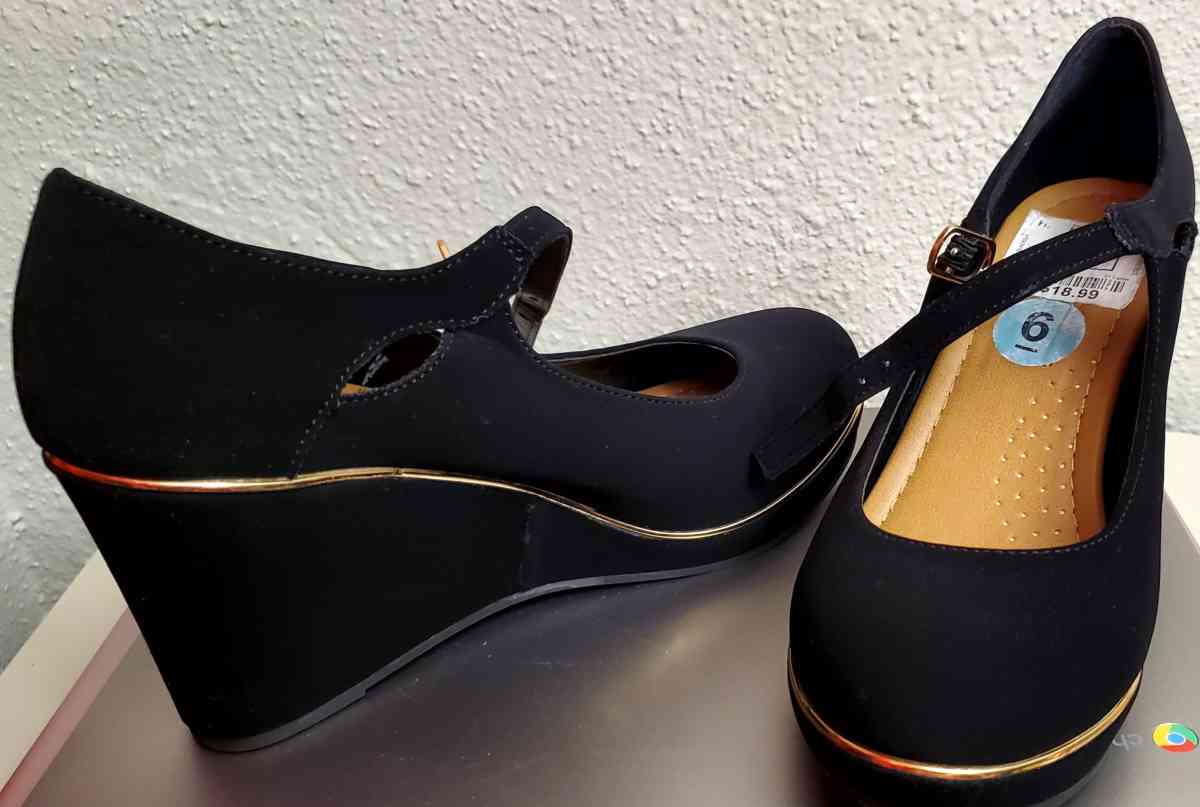 Womens shoes - Corpus Christi, Texas - FleaMarketBay