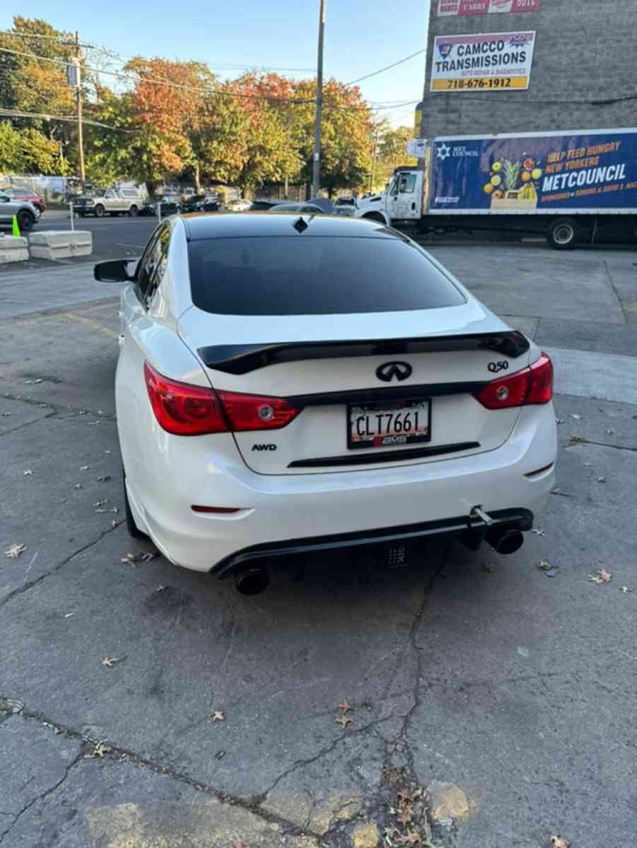 q50 2017 - Essex, New York - FleaMarketBay