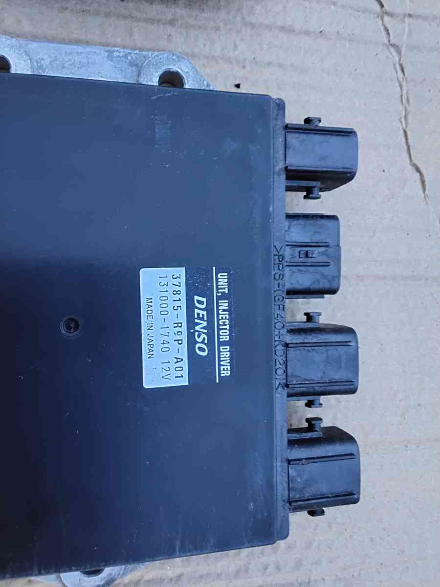 Honda Odyssey Fuel Injector Driver with Cover OEM Factory - Williamstown, New Jersey - FleaMarketBay