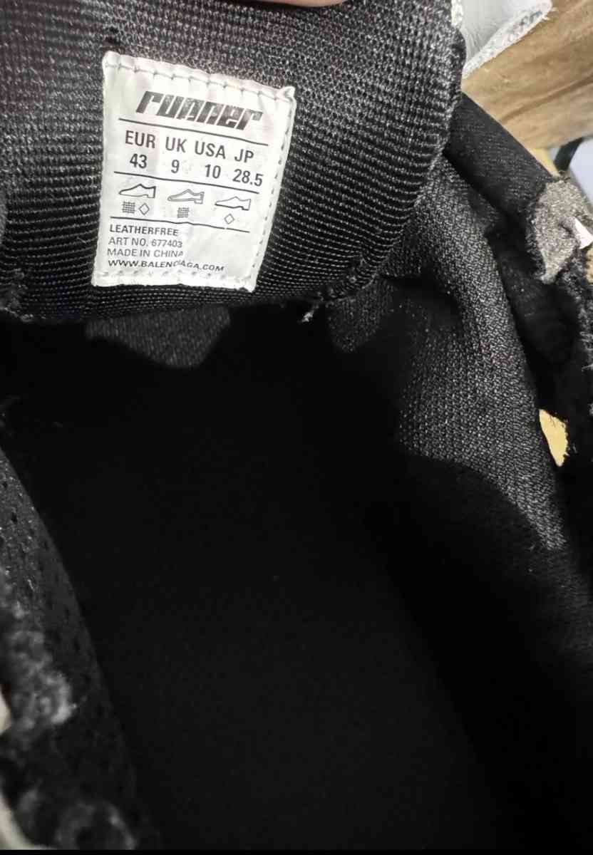black balenciaga runner sneakers - Baltimore, Maryland - FleaMarketBay