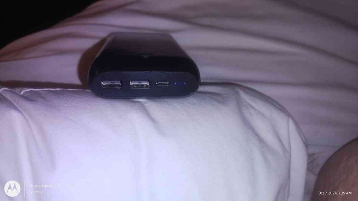 ONN 20000mAh portable battery pack - Springfield, Missouri - FleaMarketBay