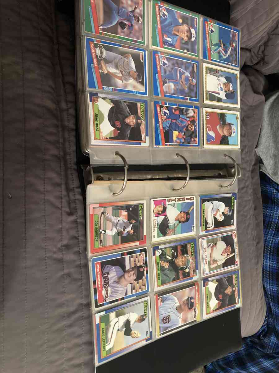 baseball cards - Saint Clairsville, Ohio - FleaMarketBay
