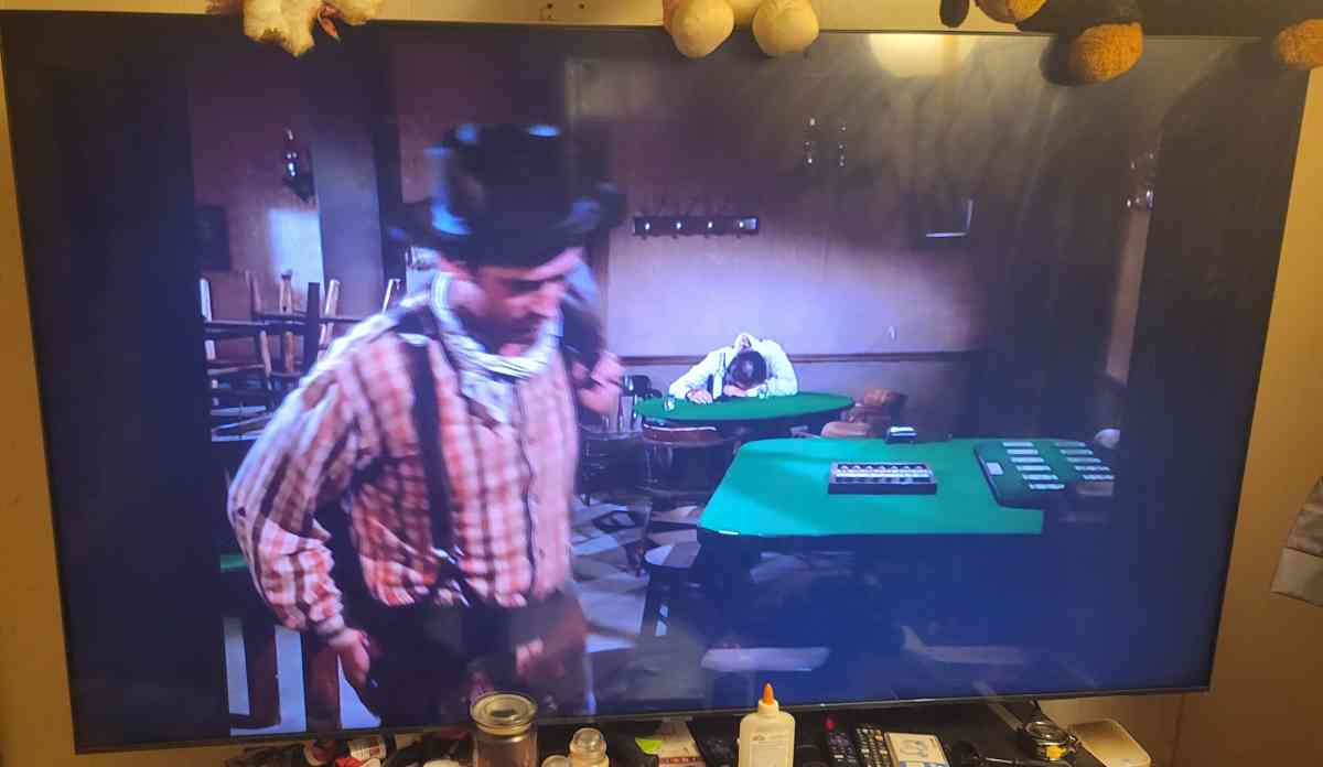 Samsung 75in 4K UHD Smart TV with Firestick - Calumet City, Illinois - FleaMarketBay