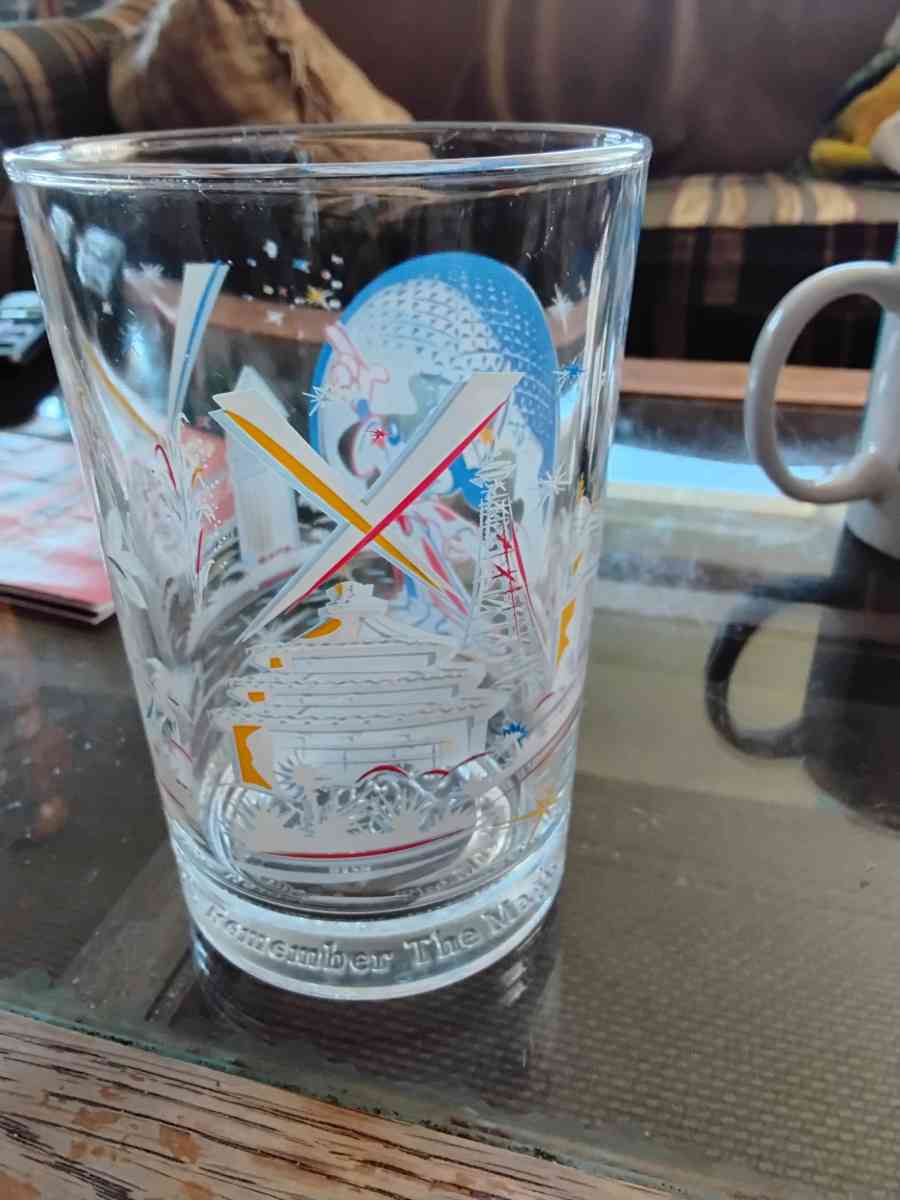 Disney collectible cup - East Wenatchee, Washington - FleaMarketBay