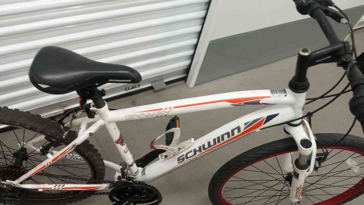 the3 bikes perfect driving condition - Belmont, California - FleaMarketBay