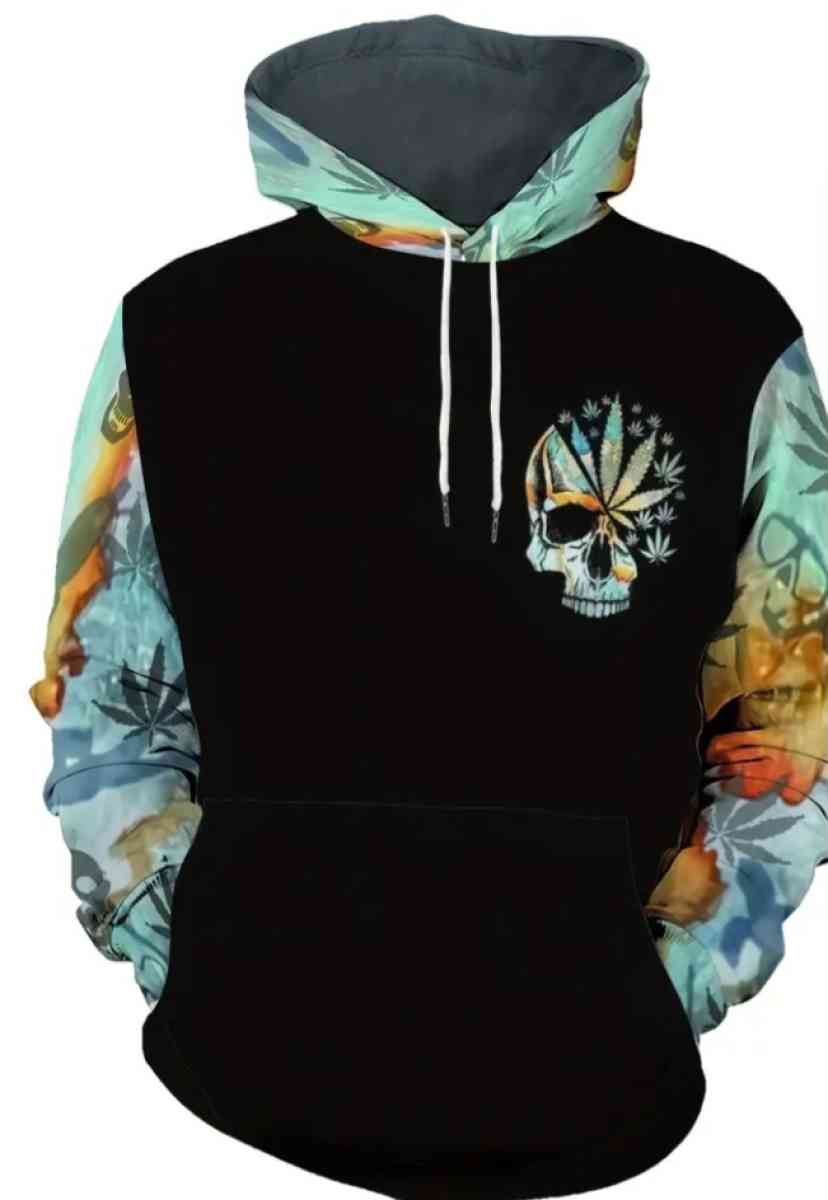 New skull hoodie size 2x - Keysville, Virginia