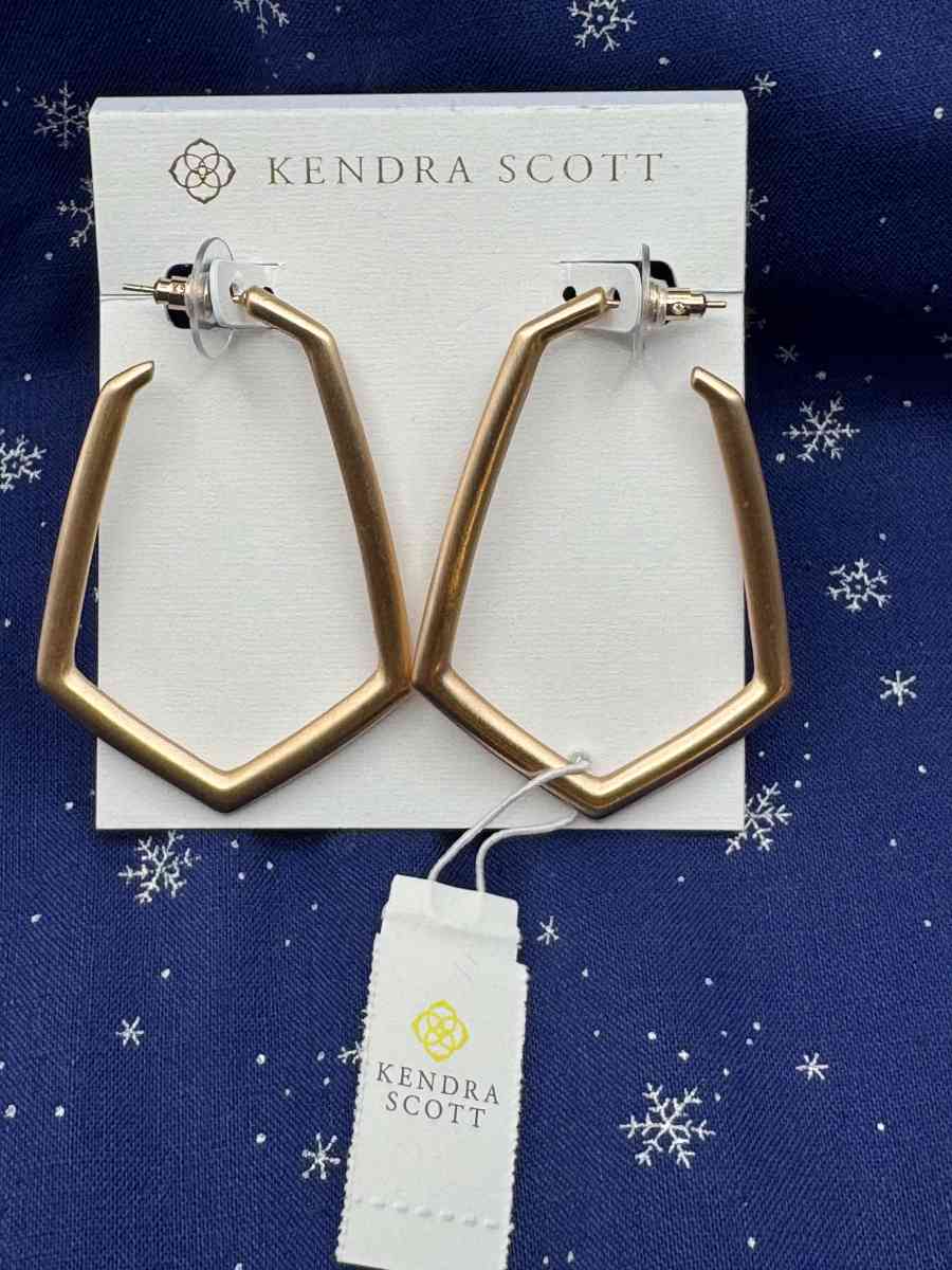 2015PITT Kendra Scott Lonnie Rose Gold Plated Over Brass Ang - Gallatin, Tennessee - FleaMarketBay