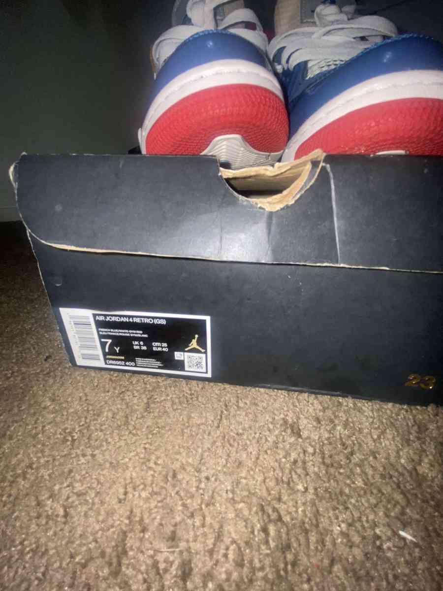 Messy Room Jordan 4 - Admire, Kansas - FleaMarketBay