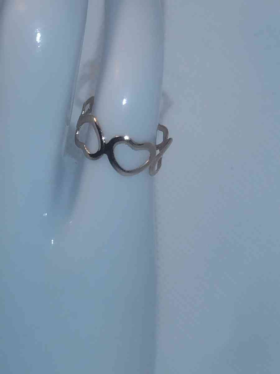 Open Heart Chic Rhinestone Ring - Roanoke, Virginia - FleaMarketBay