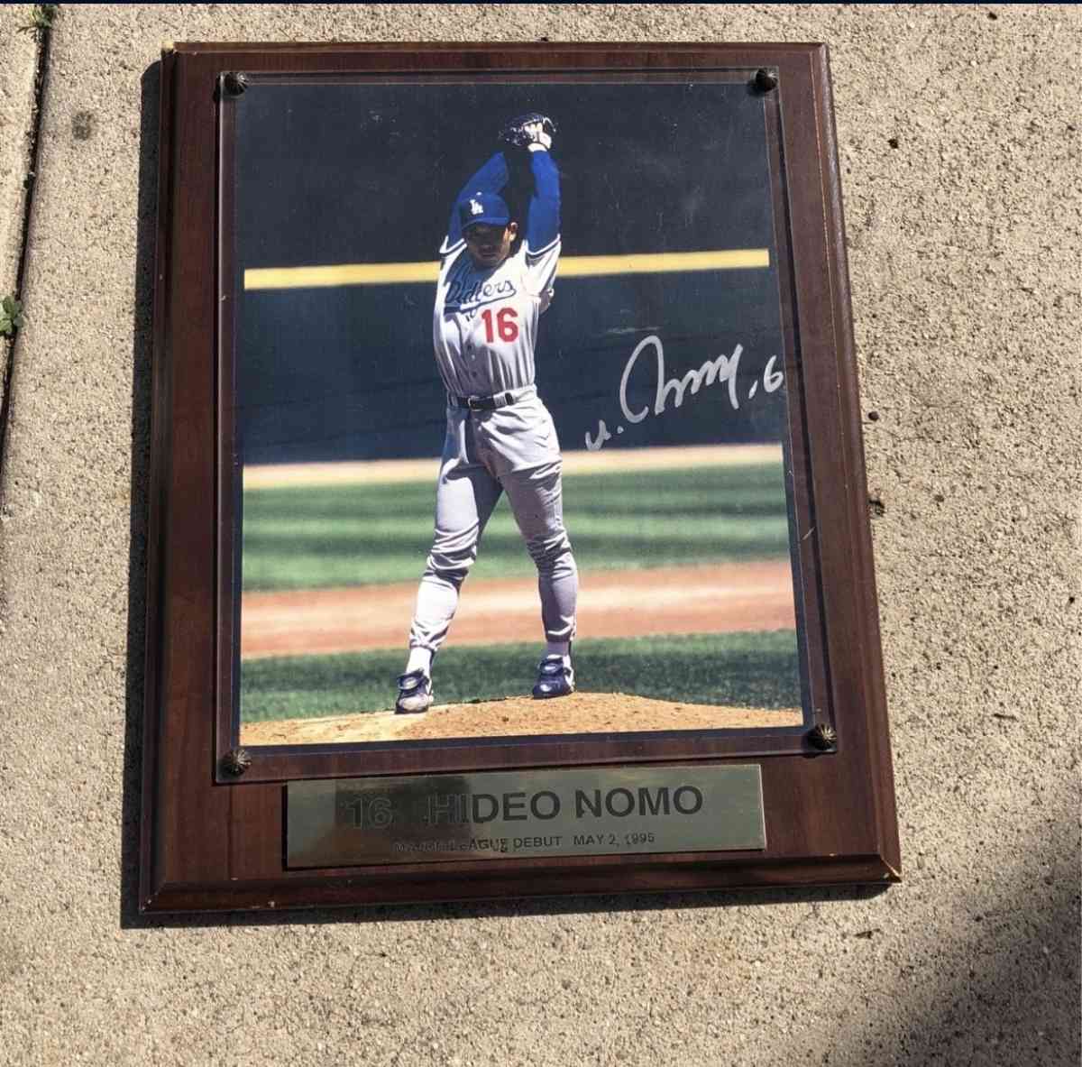 hideo nomo signed autograph - Los Angeles, California