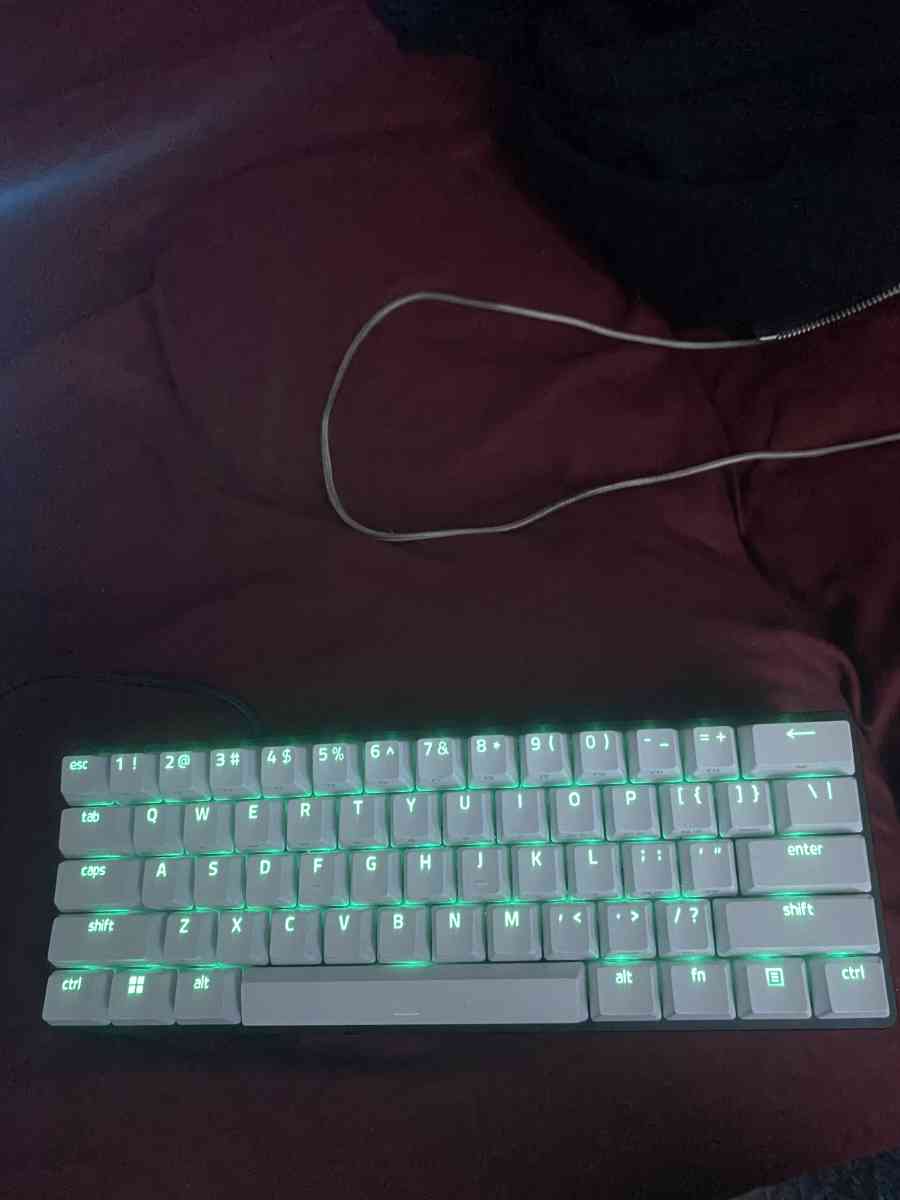 Razor Huntmans limited edition keyboard - Pooler, Georgia - FleaMarketBay