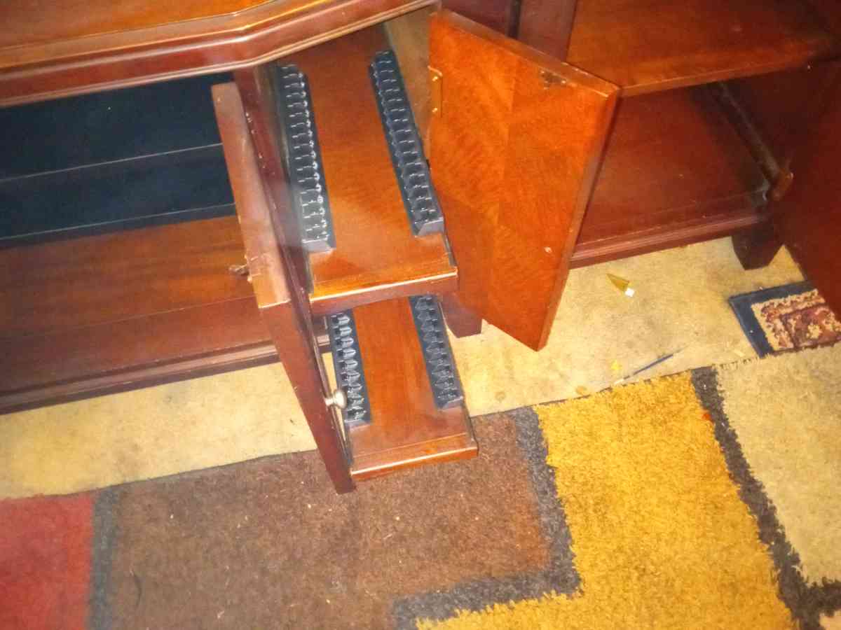 entertainment center lighted - Denison, Texas - FleaMarketBay