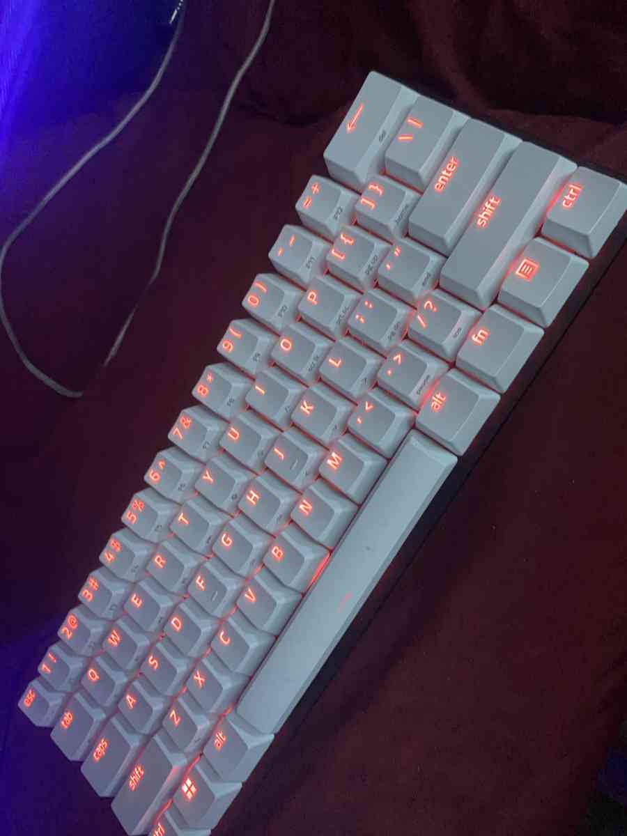 Razor Huntmans limited edition keyboard - Pooler, Georgia - FleaMarketBay