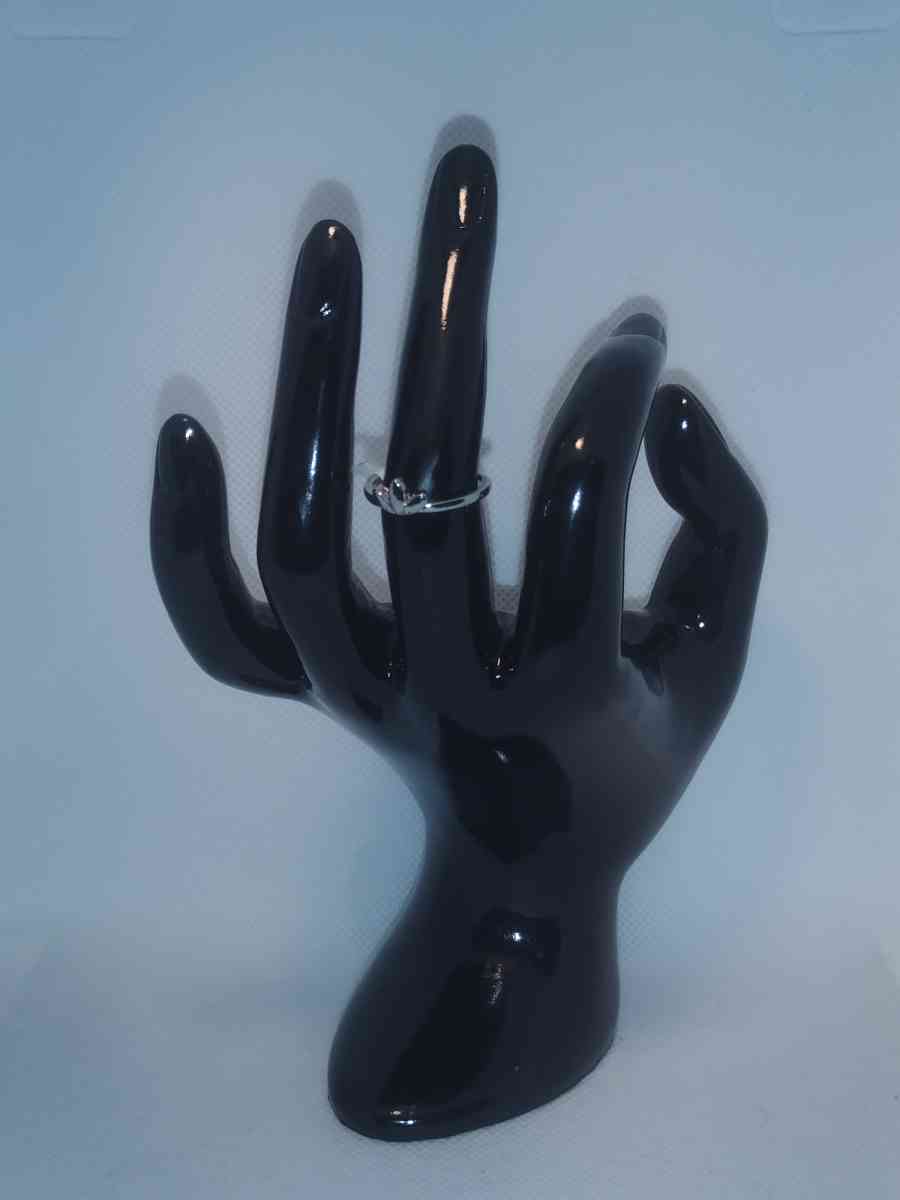 3 Leaf Retro Geometric Ring - Roanoke, Virginia