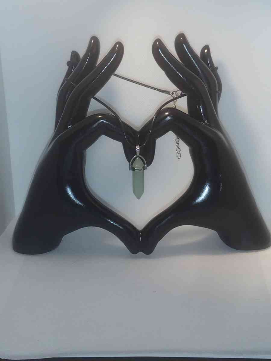 Jade Glass Pendant Necklace - Roanoke, Virginia - FleaMarketBay