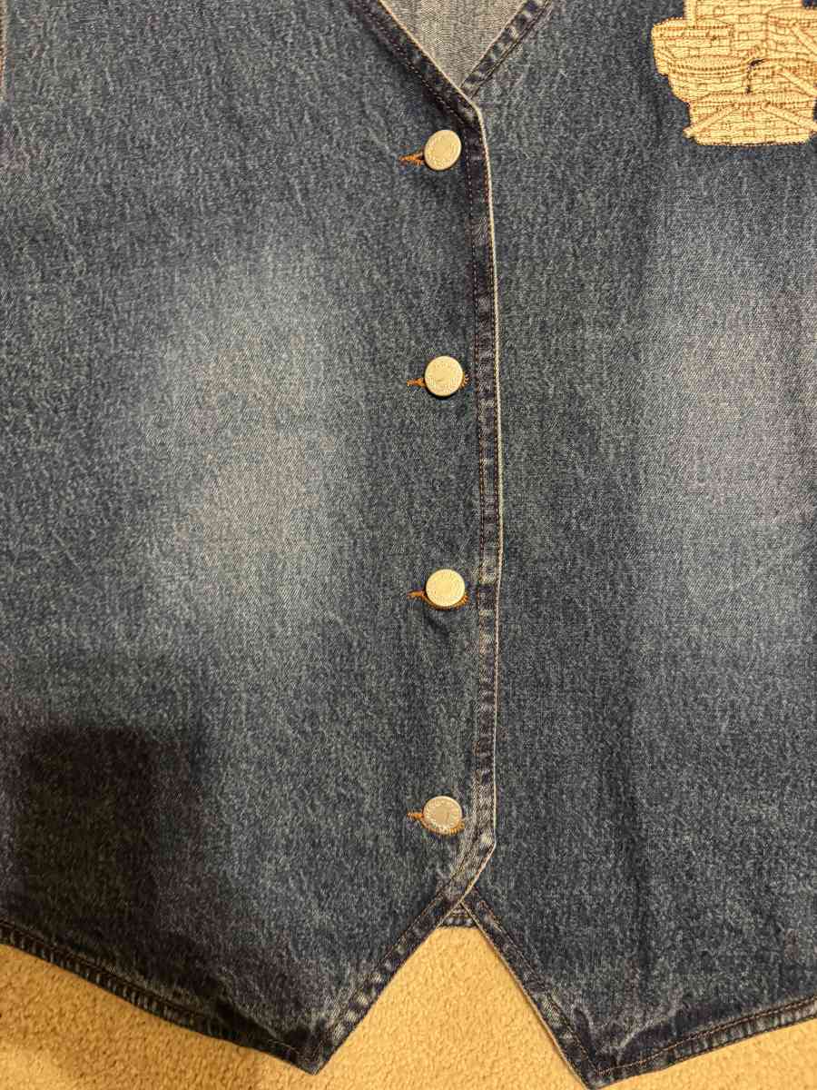 1046 New Womens Basket Decal Embroidered Denim Vest Blue Siz - Gallatin, Tennessee - FleaMarketBay