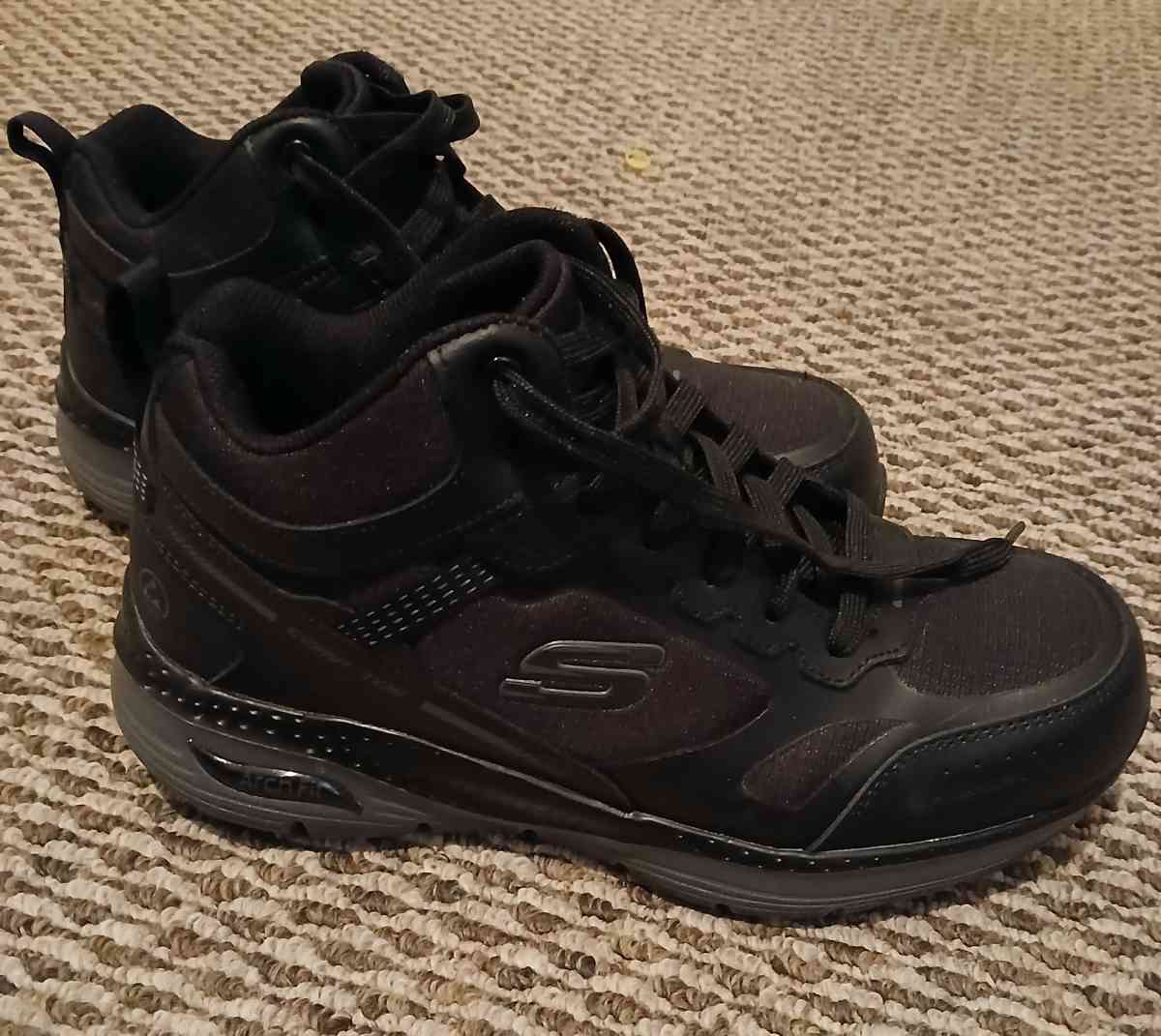 Skechers steel toe work shoes Air cooled - Indianapolis, Indiana - FleaMarketBay