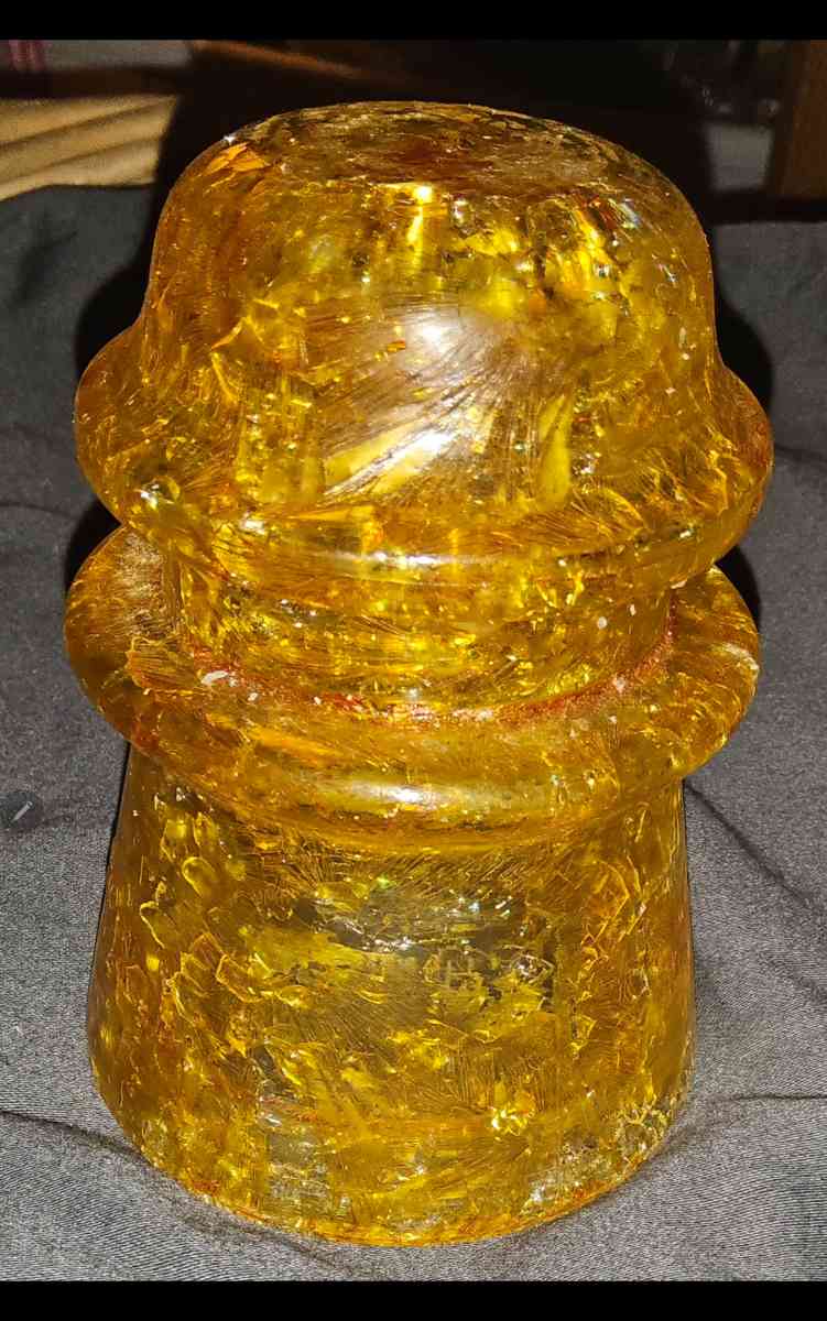 Hemingray 17 Yellow crackled glass insulator - Greensburg, Indiana