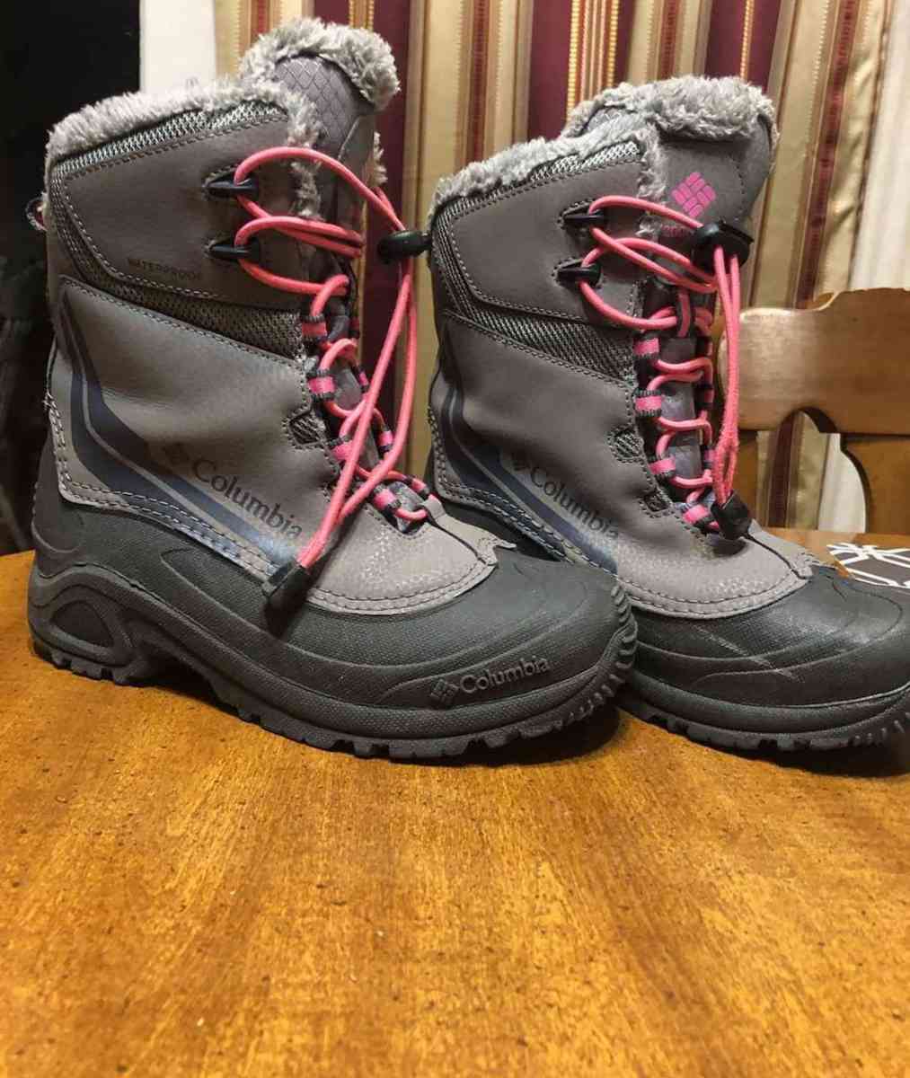 Columbia winter boots size 4 - Boone, Iowa