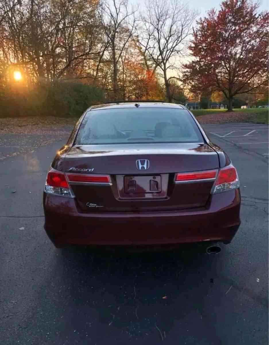 2013 Honda Accord - Los Angeles, California - FleaMarketBay
