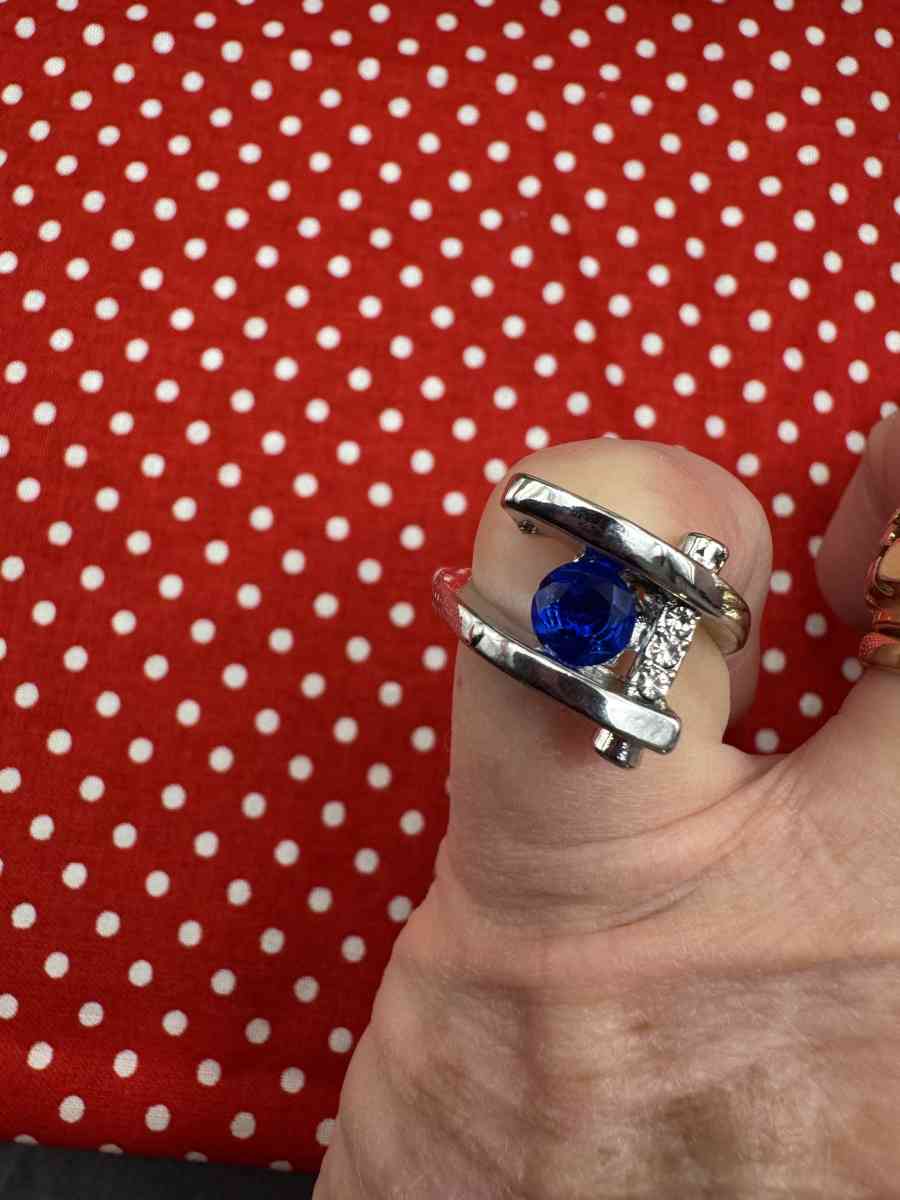 2023PTT New Beautiful  Silver Color Blue Gemstone Geometric - Gallatin, Tennessee - FleaMarketBay