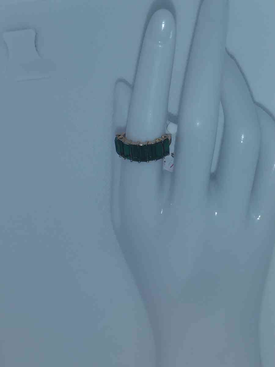 Straight Green Chic Rhinestone Ring - Roanoke, Virginia - FleaMarketBay