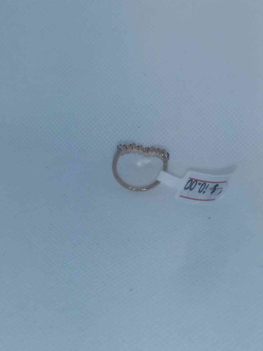 Multi Colored V Shape Chic Rhinestone Ring - Roanoke, Virginia - FleaMarketBay