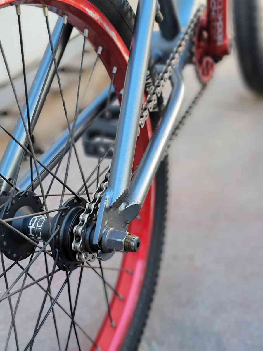 20 inch bmx - Compton, California - FleaMarketBay