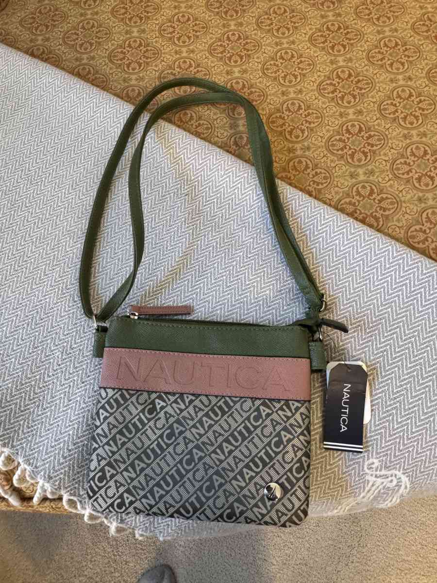2002MSS Nautica  Womens Crossbody Bag Zipper Bag Color Willo - Gallatin, Tennessee